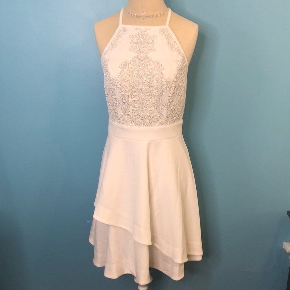 Speechless Halter Caviar Bod W Flare Size 6